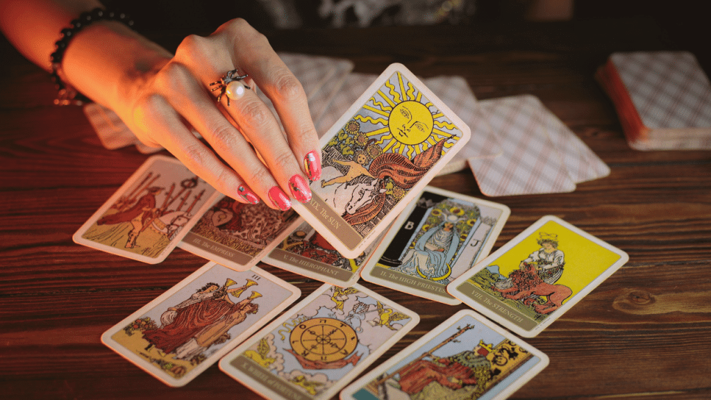 How to read tarot cards – Major Arcana and Suits